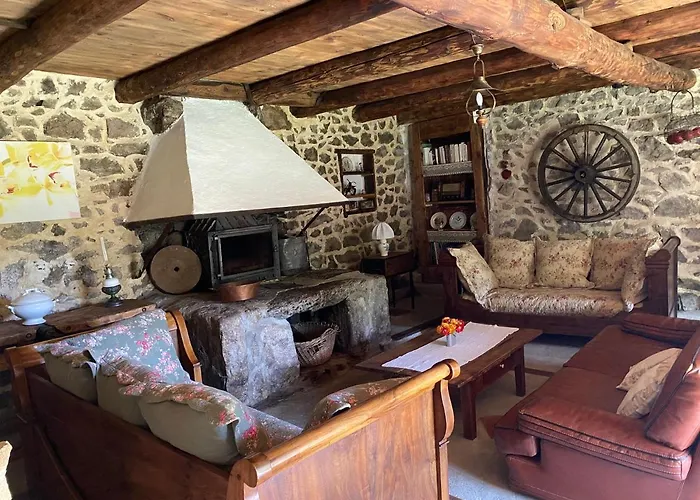 Alojamento de Acomodação e Pequeno-almoço La Forge 3*